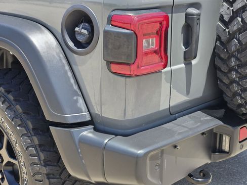Used 2022 Jeep Wrangler Unlimited Sport AWD/4WD image 14