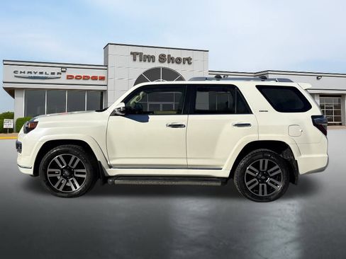 Used 2020 Toyota 4Runner Limited image 2