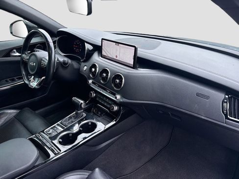 Used 2022 Kia Stinger GT-Line RWD image 28