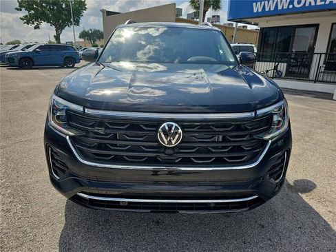 New 2026 Volkswagen Atlas SEL Premium R-Line AWD/4WD image 2
