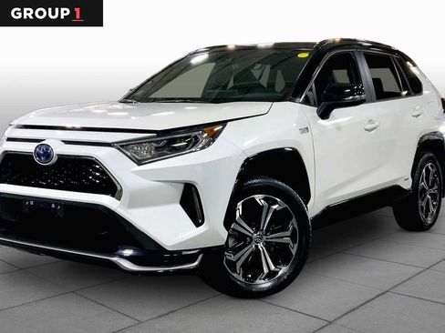 Used 2021 Toyota RAV4 XSE w/ Weather Package AWD/4WD image 1