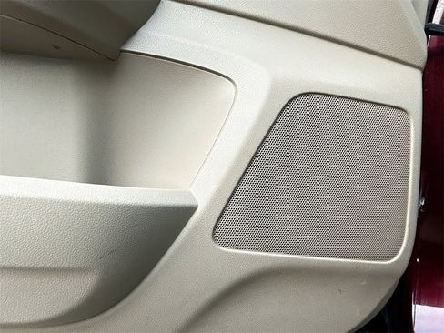 Used 2017 Honda Odyssey SE image 20