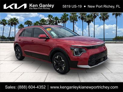 Certified 2024 Kia Niro Wind