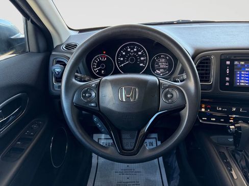 Used 2017 Honda HR-V EX image 28