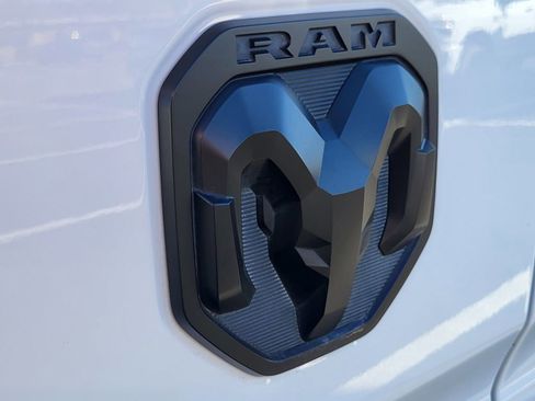 Used 2022 RAM 1500 Limited image 12