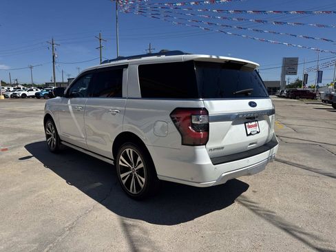 Used 2021 Ford Expedition Platinum RWD image 5
