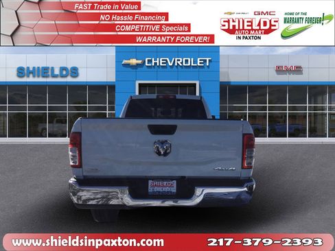 Used 2024 RAM 2500 Tradesman w/ Chrome Appearance Group image 7