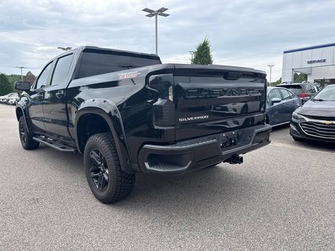 Used 2023 Chevrolet Silverado 1500 LT Trail Boss AWD/4WD image 3