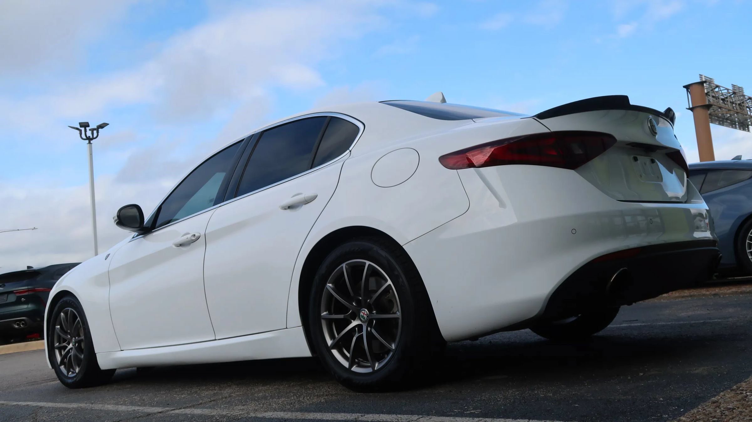 Used 2020 Alfa Romeo Giulia RWD image 13