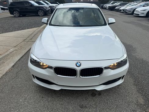 Used 2015 BMW 320i Sedan RWD image 21