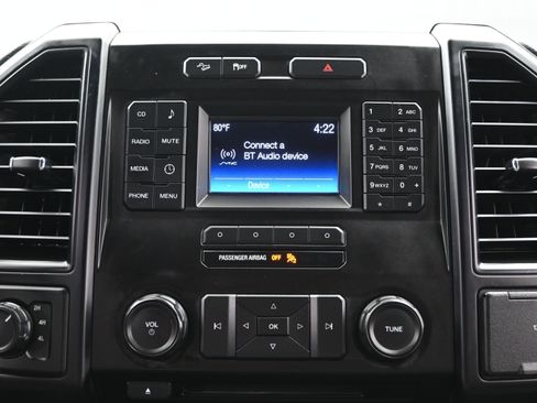 Used 2015 Ford F150 XL w/ Equipment Group 101A Mid image 32