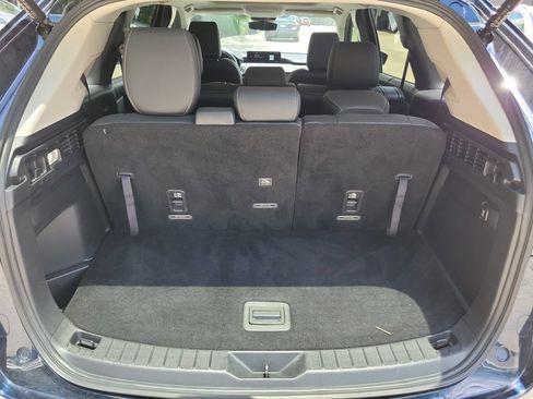 Used 2024 MAZDA CX-90 3.3 Turbo w/ Preferred Package AWD/4WD image 8