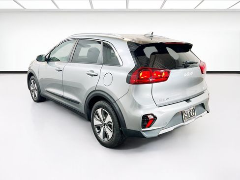 Used 2022 Kia Niro LX FWD image 6