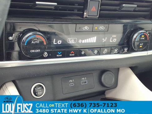 Used 2023 Nissan Rogue SL w/ SL Premium Package AWD/4WD image 14