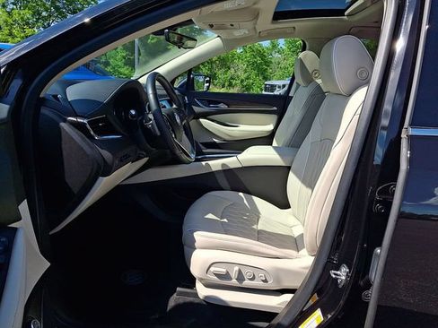 Certified 2023 Buick Enclave Avenir w/ Avenir Technology Package AWD/4WD image 20