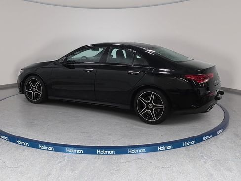 Used 2022 Mercedes-Benz CLA 250 4MATIC image 9