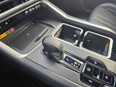 New 2026 Lexus TX 500h AWD image 31