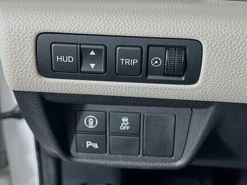 Used 2020 Honda Accord Touring image 17