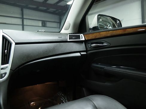 Used 2014 Cadillac SRX Luxury w/ Driver Awareness Package image 33