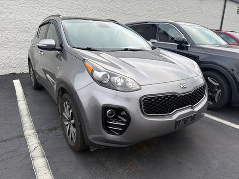 Used 2019 Kia Sportage EX w/ EX Premium Package AWD/4WD image 3
