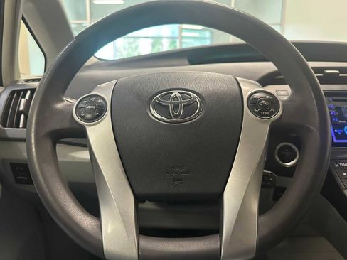 Used 2011 Toyota Prius Two image 11