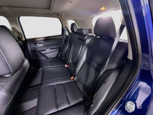 Used 2023 Nissan Rogue SL FWD image 27