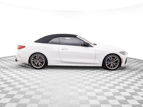Used 2021 BMW M440i Convertible w/ Premium Package image 7