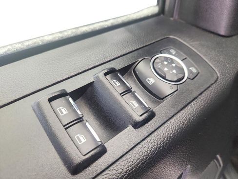 Used 2018 Ford F150 XLT w/ Equipment Group 302A Luxury image 19