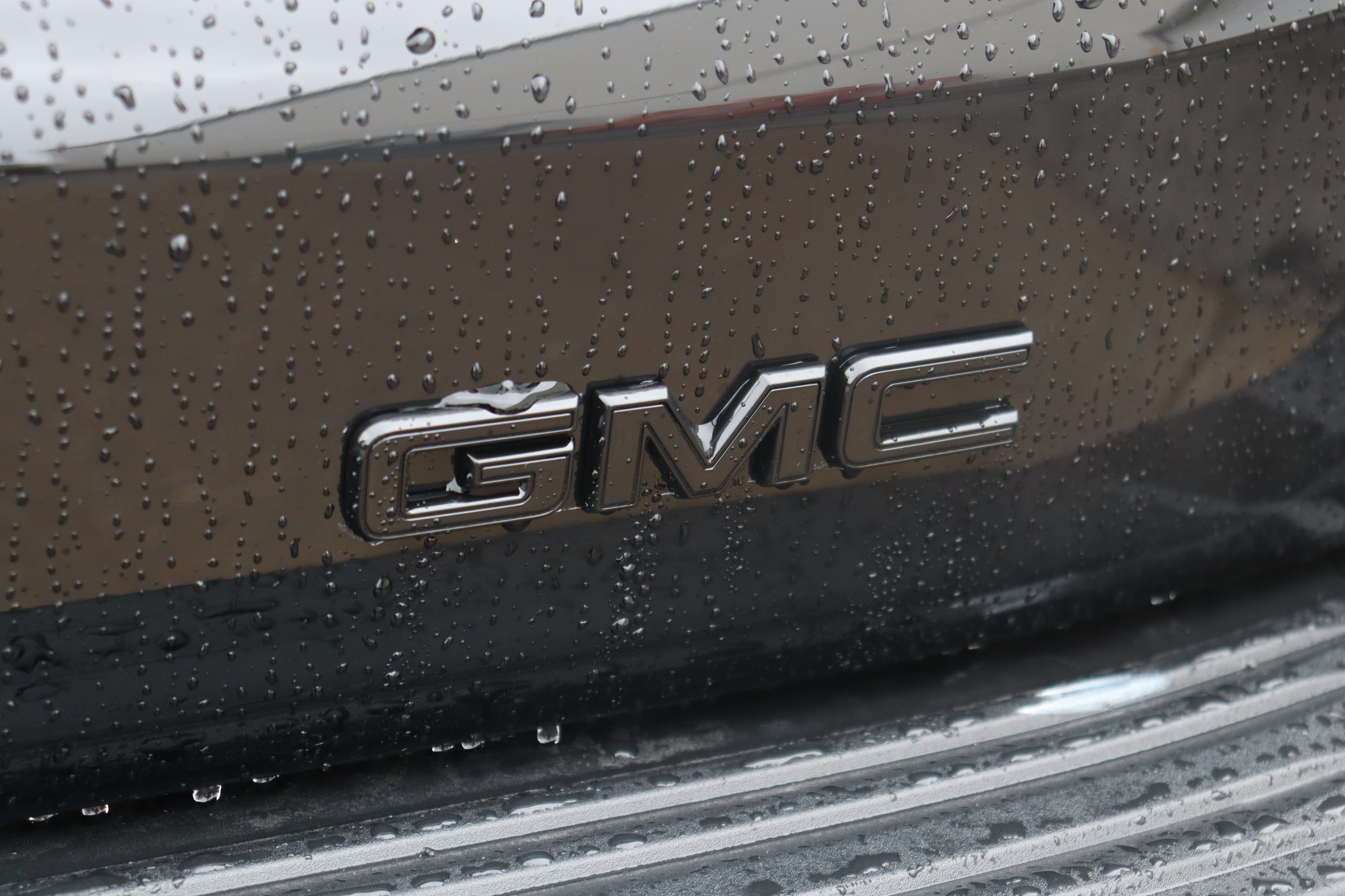 New 2026 GMC Yukon Denali w/ Sun & Power Step Package AWD/4WD image 10