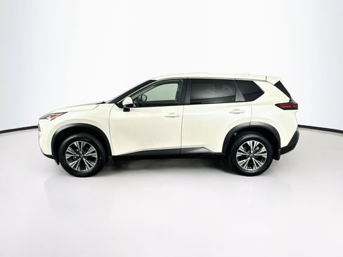 Used 2022 Nissan Rogue SV FWD image 4