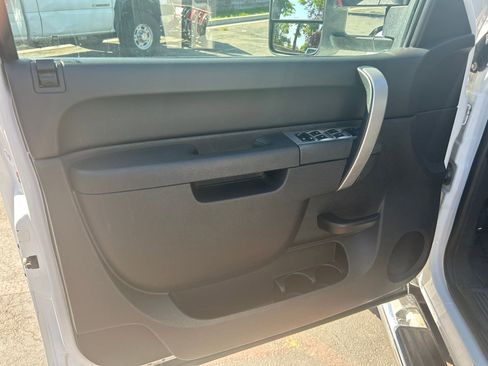 Used 2013 GMC Sierra 2500 SLE AWD/4WD image 10