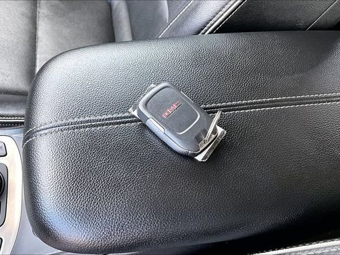 Used 2019 GMC Terrain Denali w/ Comfort Package AWD/4WD image 35