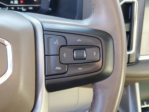 Used 2023 GMC Yukon XL Denali image 16