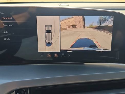 New 2026 Cadillac Vistiq Premium Luxury AWD/4WD image 15
