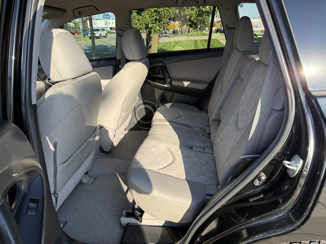 Used 2012 Toyota RAV4 FWD w/ Value Pkg image 10