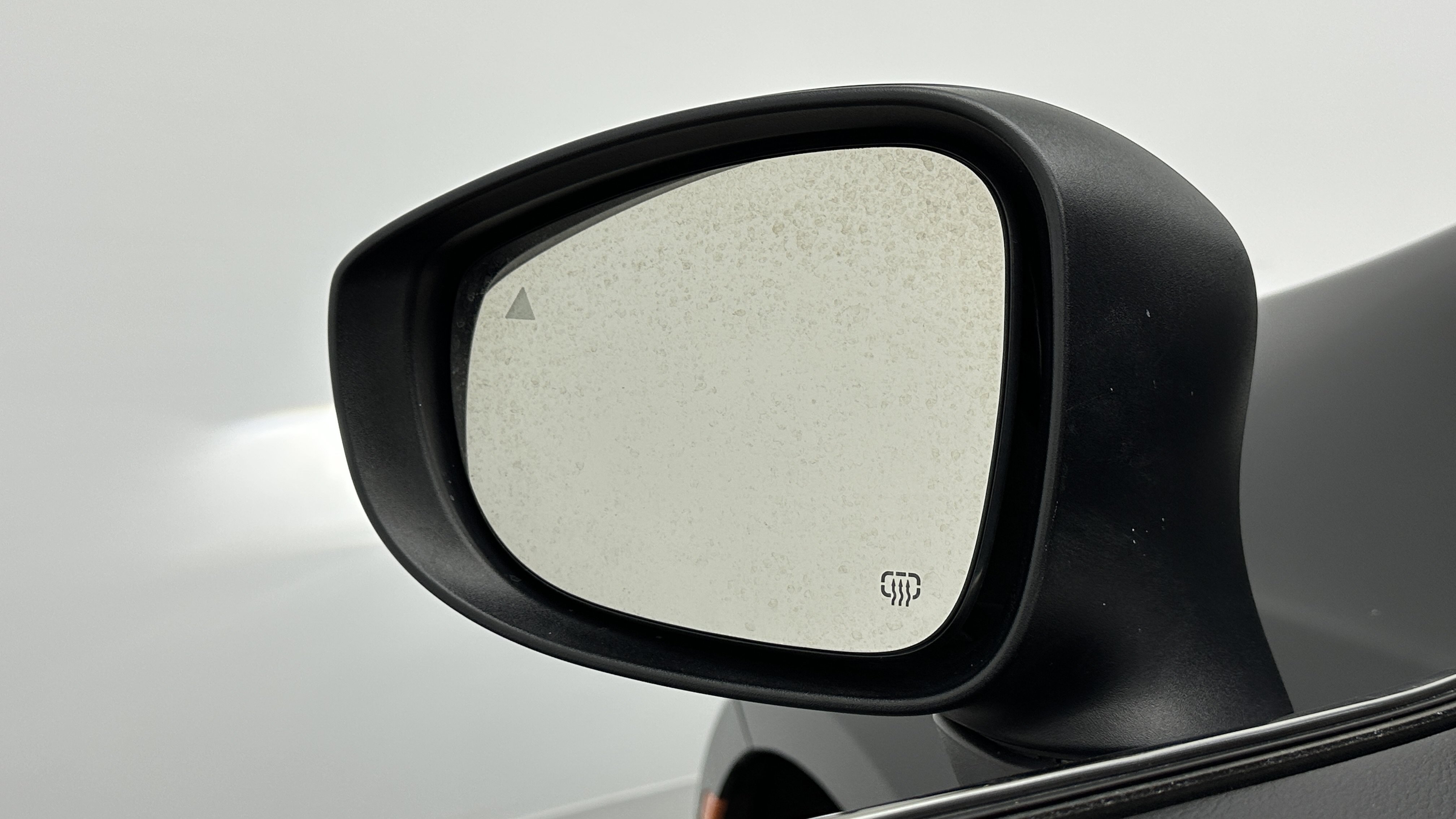 Used 2025 Chrysler Pacifica Select FWD image 13