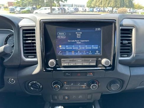 Certified 2024 Nissan Frontier SV w/ Technology Package AWD/4WD image 24