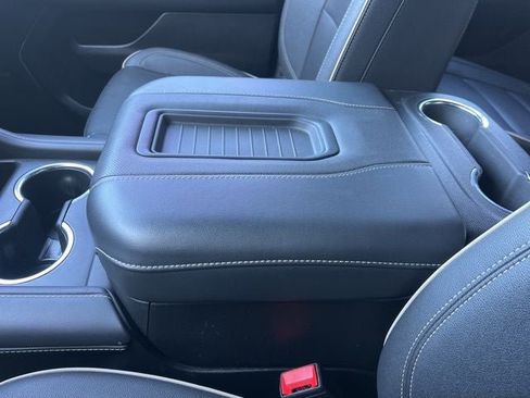 Used 2023 Chevrolet Tahoe Premier image 36