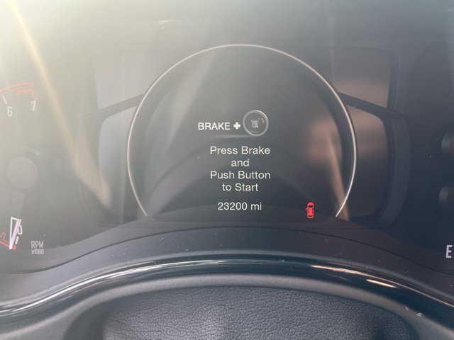 Used 2025 Dodge Durango GT AWD/4WD image 9