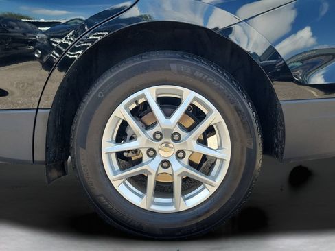 Used 2022 Chevrolet Equinox LT FWD image 32