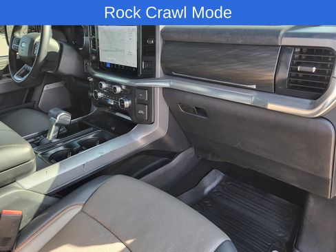 Used 2025 Ford F150 Lariat w/ Equipment Group 501A Mid AWD/4WD image 11