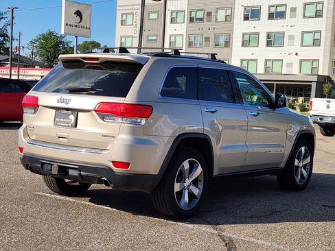 Used 2014 Jeep Grand Cherokee Limited w/ Trailer Tow Group IV image 10