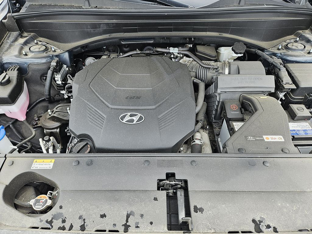 Used 2025 Hyundai Palisade Limited FWD image 23