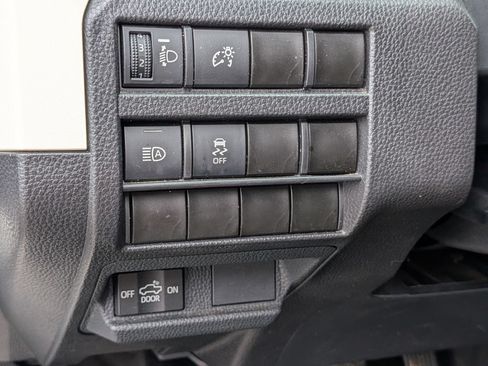 Used 2024 Toyota Tacoma TRD Off-Road AWD/4WD image 17