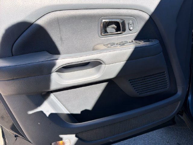 Used 2006 Honda Pilot EX-L image 12