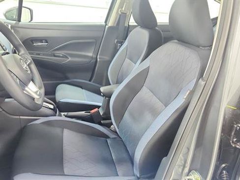 Certified 2025 Nissan Versa SV w/ Trunk Package FWD image 11