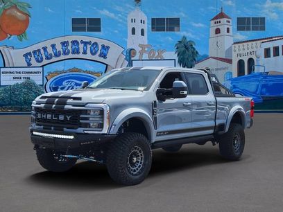 New 2026 Ford F250 Lariat w/ Black Appearance Package