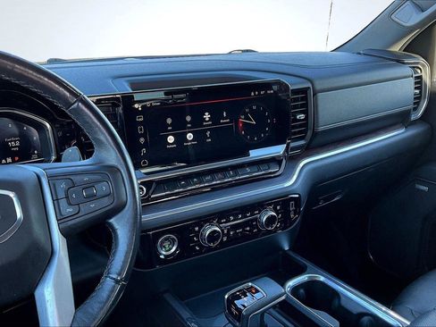 Used 2023 GMC Sierra 1500 SLT w/ SLT Premium Package image 6