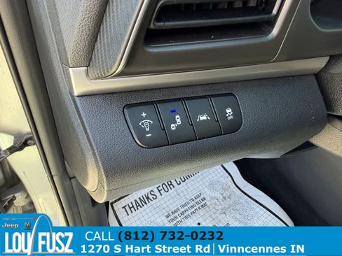 Used 2020 Hyundai Elantra SEL w/ Cargo Package (C1) FWD image 13