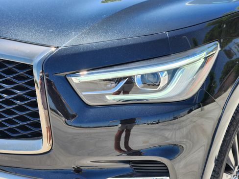 Used 2024 INFINITI QX80 Premium Select w/ Cargo Package AWD/4WD image 9
